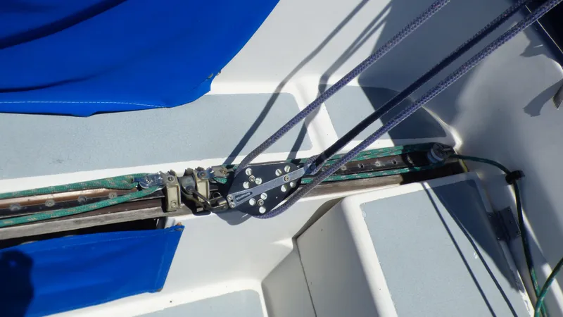1981 Hunter 37 Cherubini Cutter