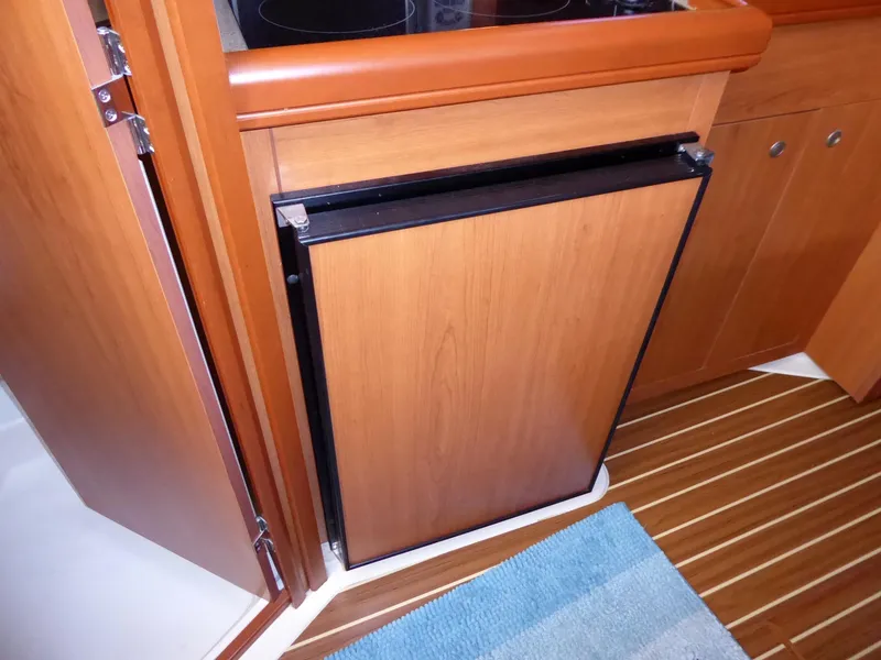 Fridge