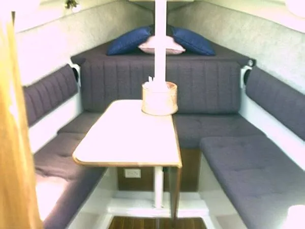 1990 Hunter H-27