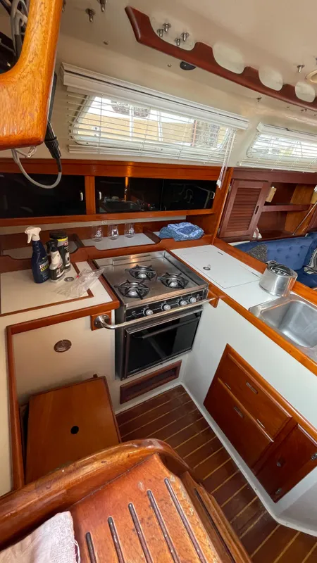 1987 Catalina Sloop