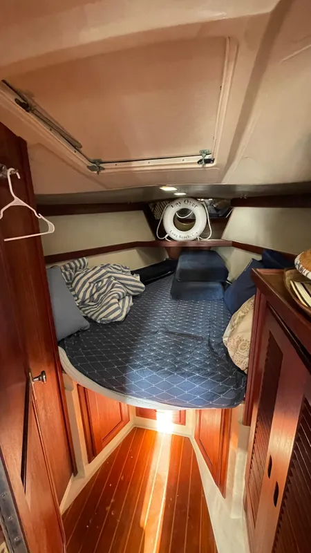1987 Catalina Sloop