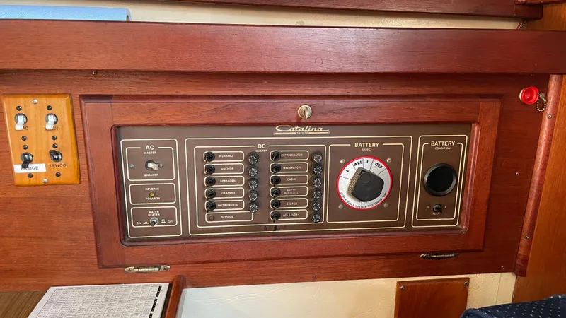 1987 Catalina Sloop