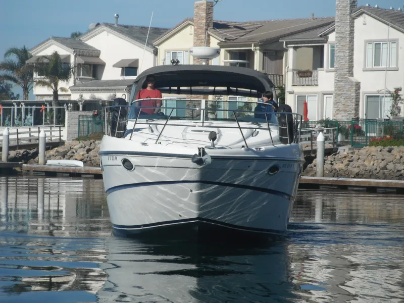 2005 Maxum 3700 Sport Yacht