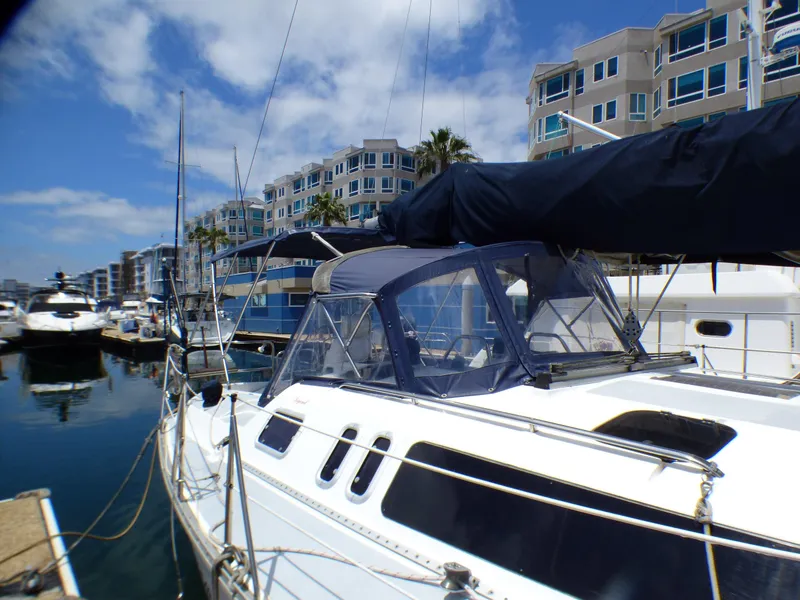 1995 Hunter Legend 40.5