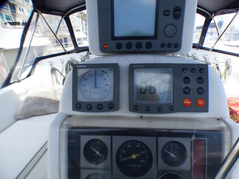 1995 Hunter Legend 40.5