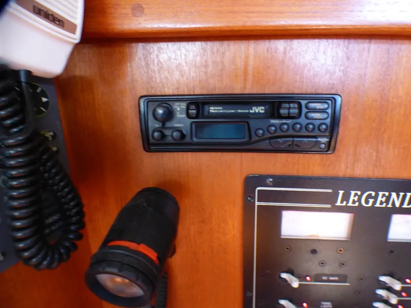 1995 Hunter Legend 40.5