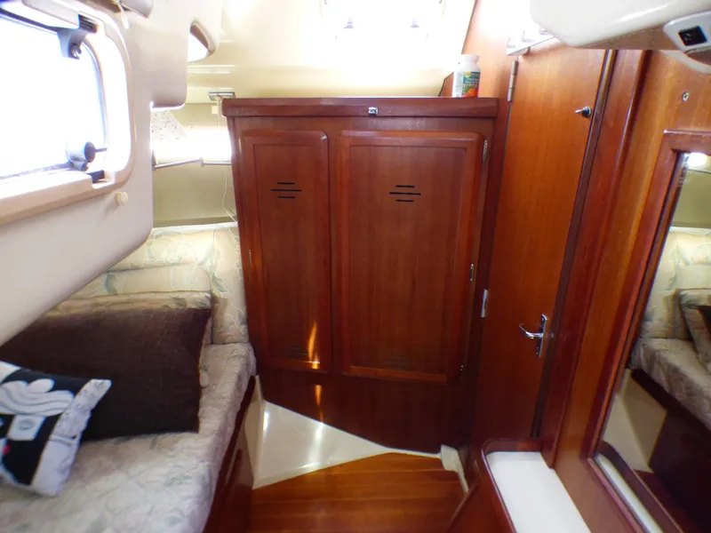 1995 Hunter Legend 40.5