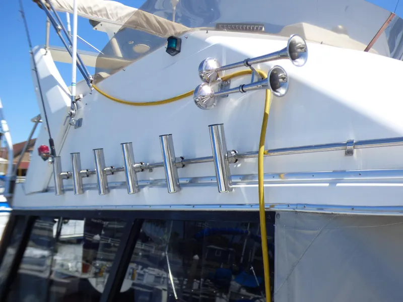 1990 Bayliner 3288 Motoryacht