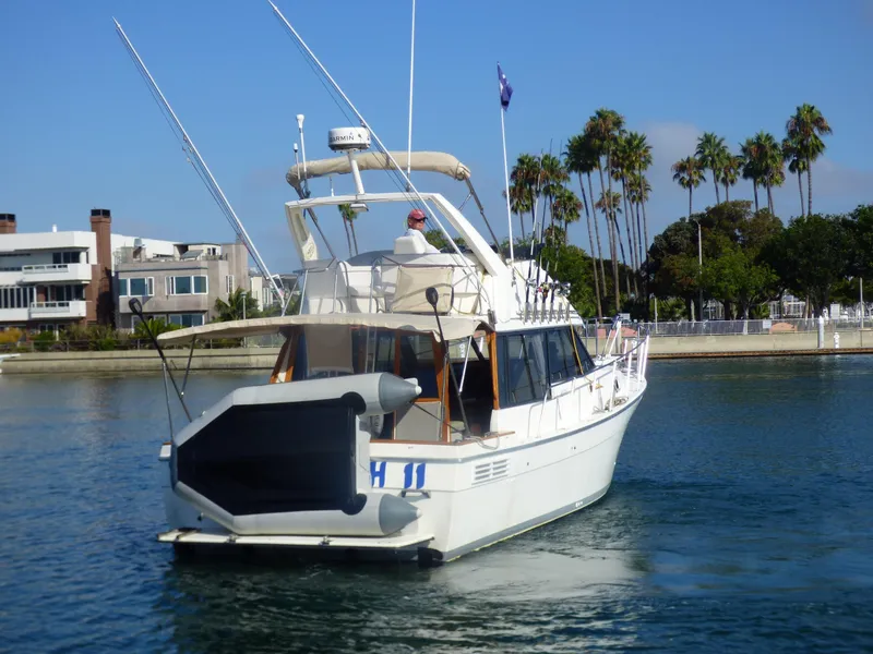 1990 Bayliner 3288 Motoryacht