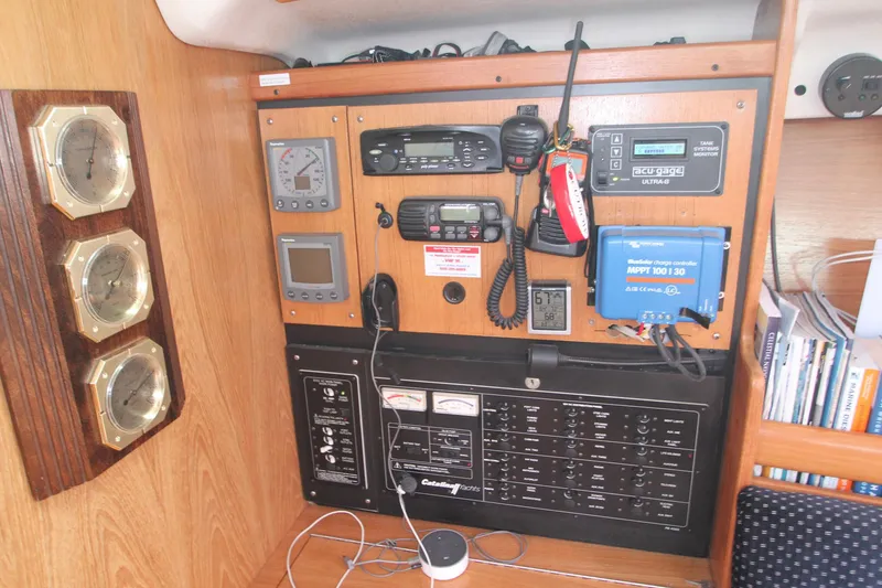 2003 Catalina 350