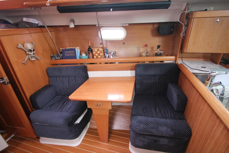 2003 Catalina 350
