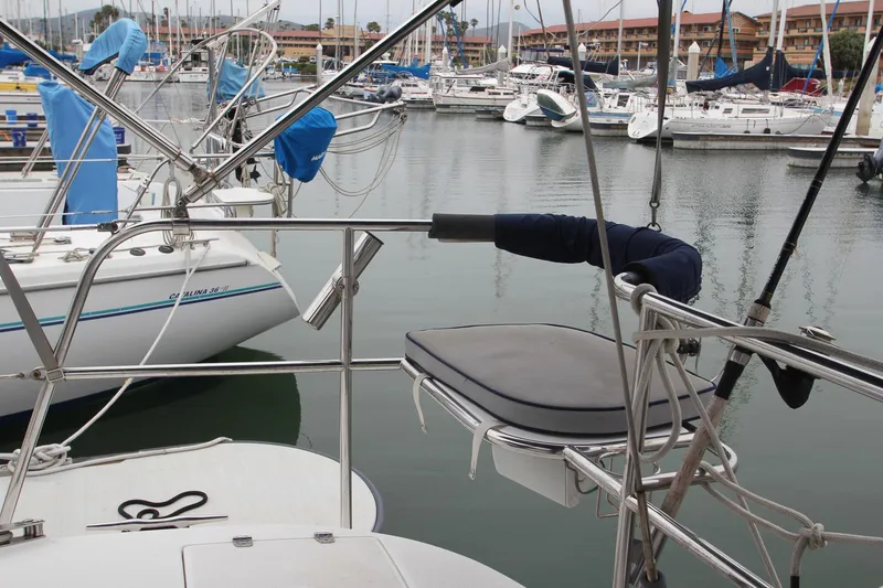 2003 Catalina 350