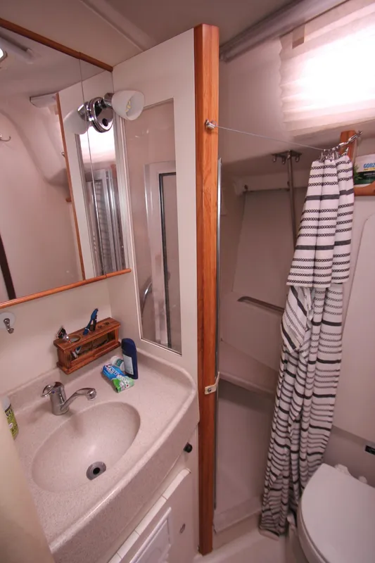 2003 Catalina 350