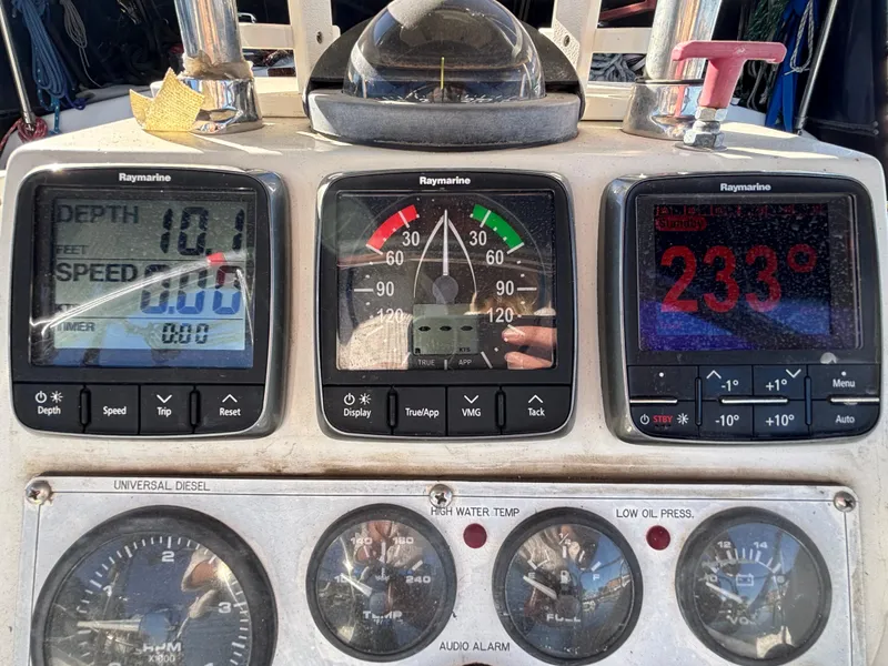 2003 Catalina 350