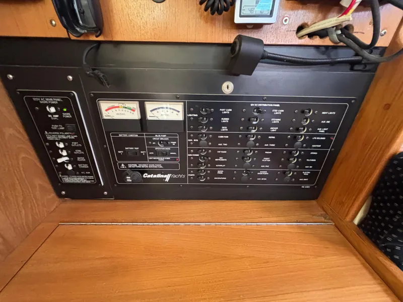 2003 Catalina 350