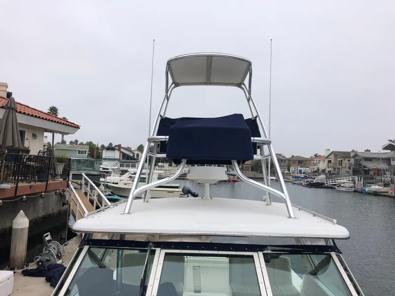 1991 Tiara Yachts 3300 Open