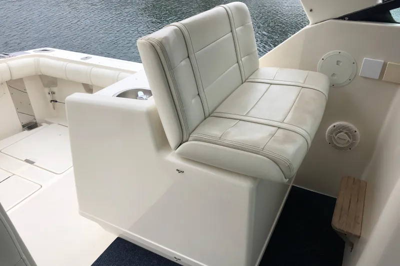Crew seating