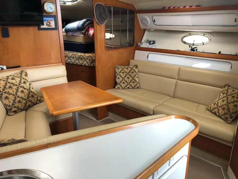 1991 Tiara Yachts 3300 Open