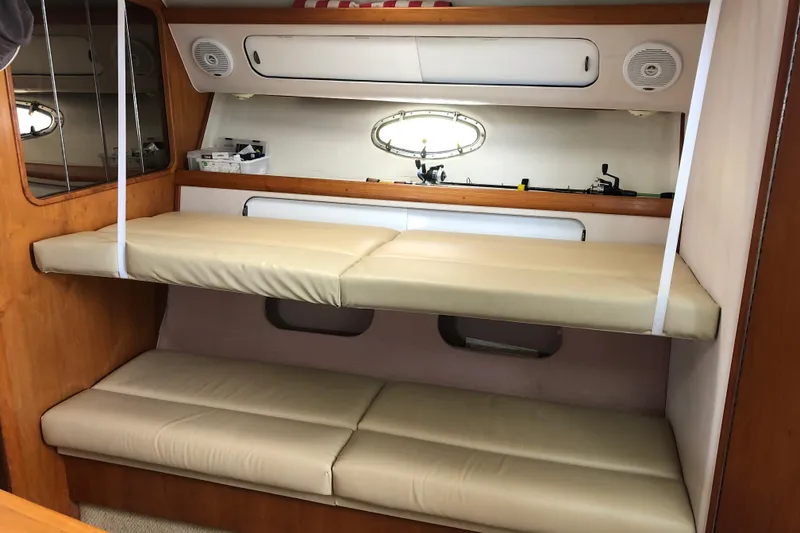 1991 Tiara Yachts 3300 Open