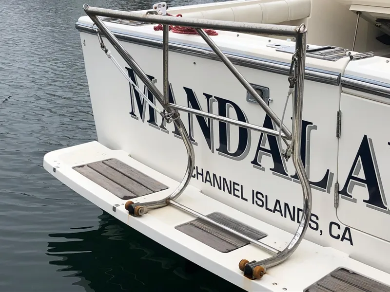 1991 Tiara Yachts 3300 Open