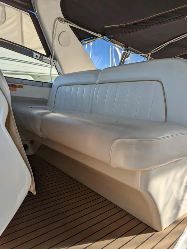 1996 Sea Ray Sundancer 37 ft.