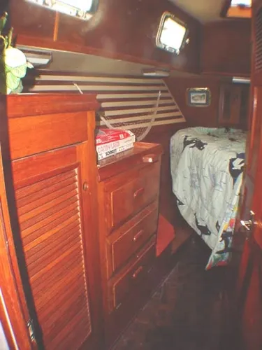 1980 Endeavour Center Cockpit Ketch
