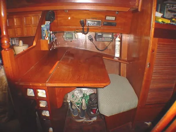 1980 Endeavour Center Cockpit Ketch