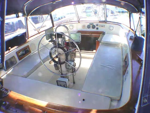 1980 Endeavour Center Cockpit Ketch
