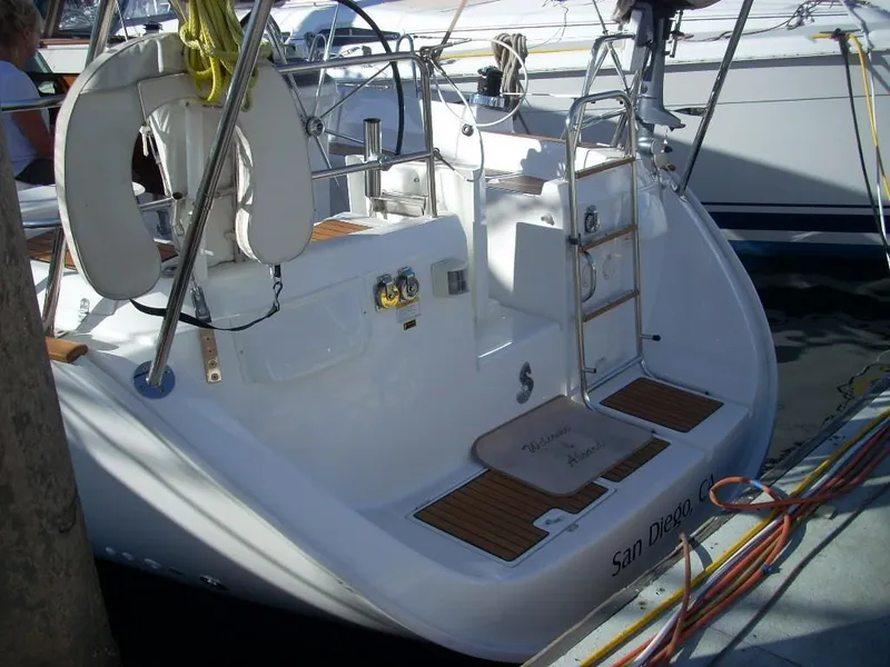 2006 Beneteau 423