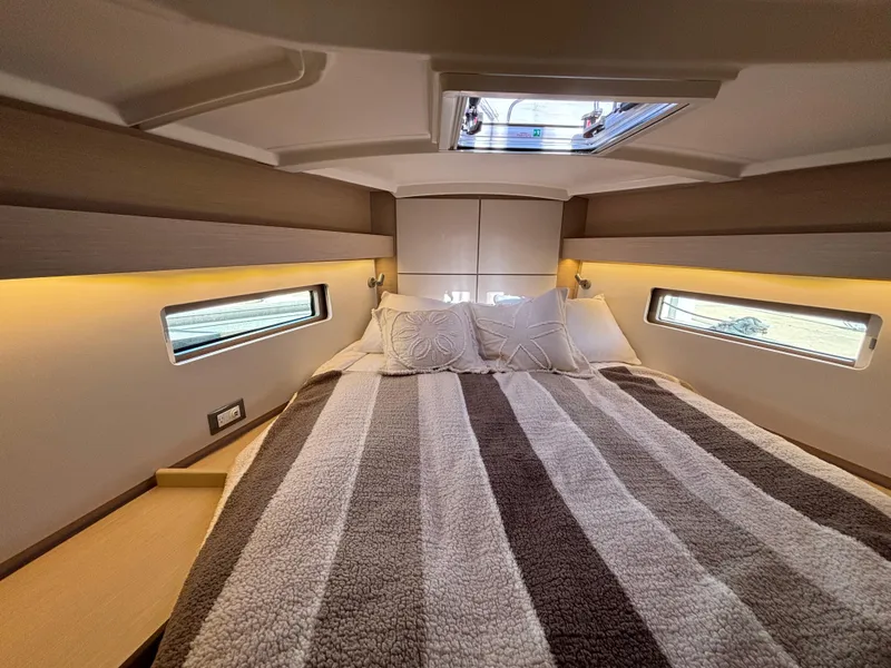 2022 Beneteau Oceanis 40.1