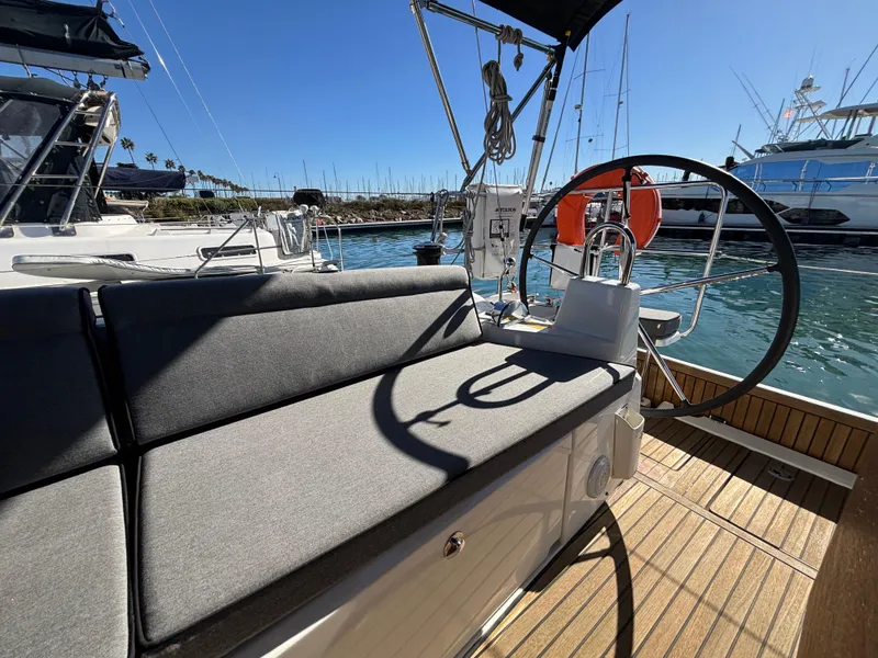 2022 Beneteau Oceanis 40.1