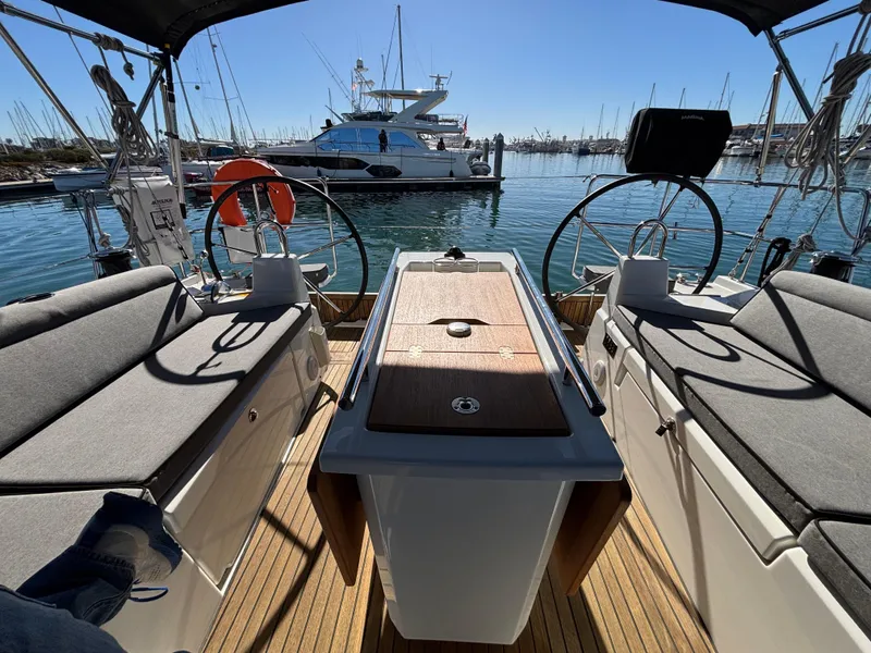 2022 Beneteau Oceanis 40.1