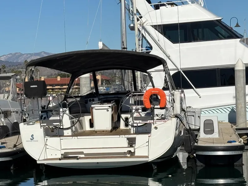 2022 Beneteau Oceanis 40.1