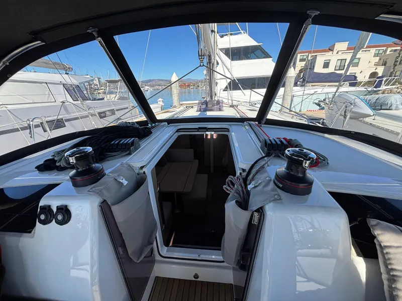 2022 Beneteau Oceanis 40.1