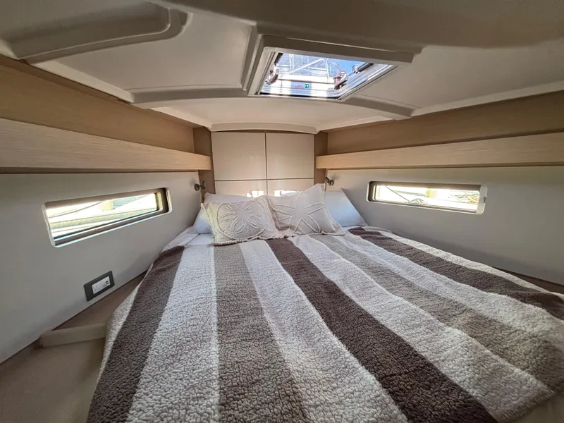 2022 Beneteau Oceanis 40.1