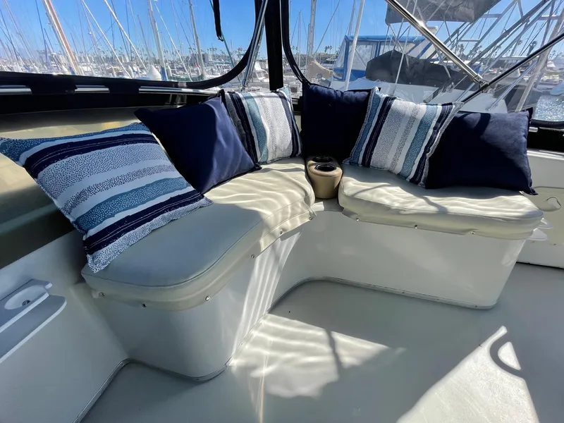 1990 Sport-Craft 36 Flybridge
