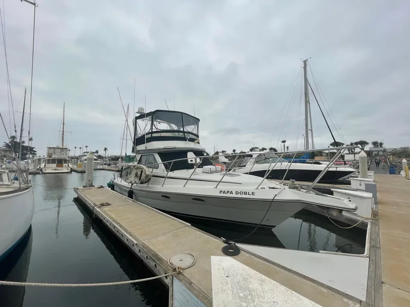 1990 Sport-Craft 36 Flybridge