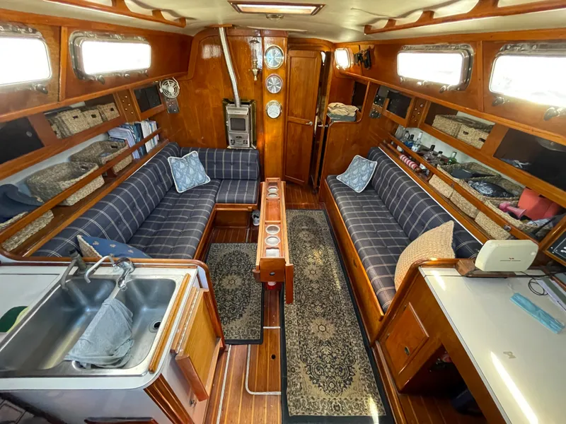 1978 Columbia 10.7