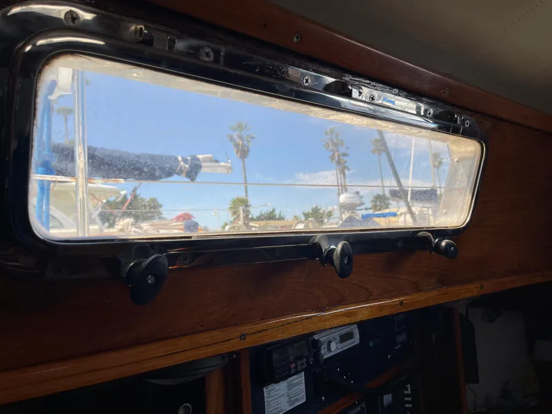 1978 Columbia 10.7