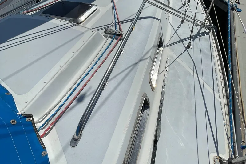 1978 Columbia 10.7