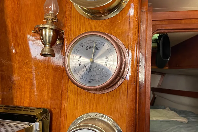 1978 Columbia 10.7