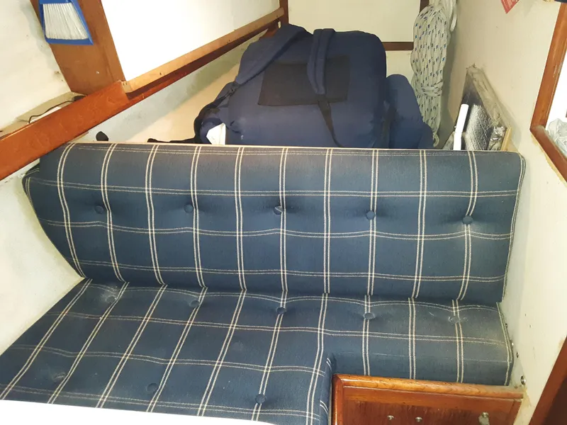 1978 Columbia 10.7