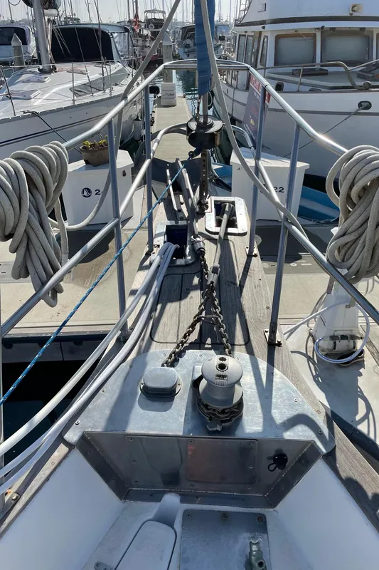 1981 Endeavour 43 Center Cockpit