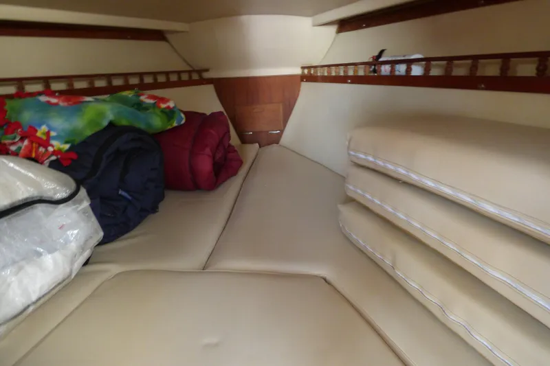 1982 Catalina 30