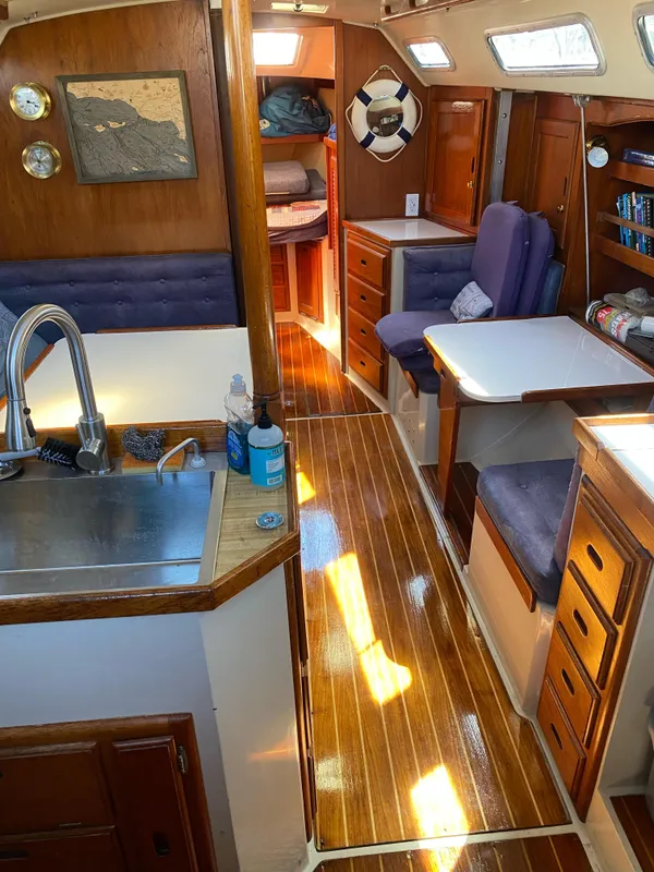 1984 Catalina 36