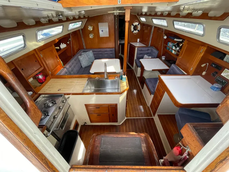 1984 Catalina 36