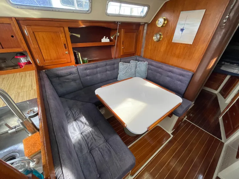 1984 Catalina 36