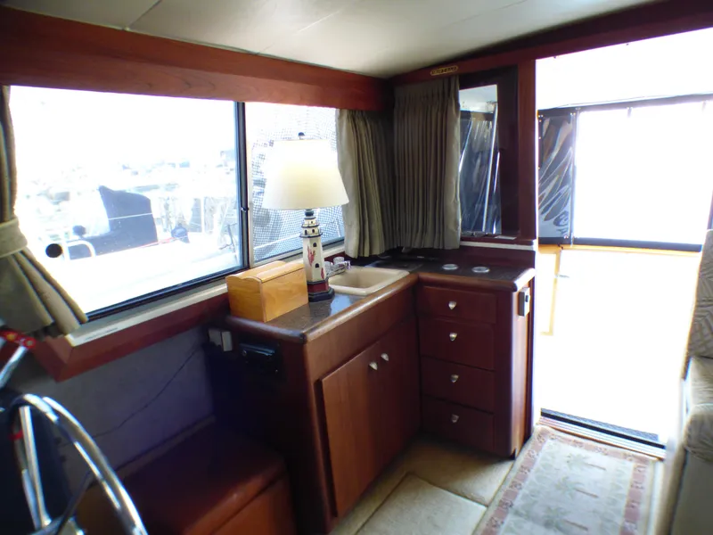 1989 Bayliner 3888 Motoryacht