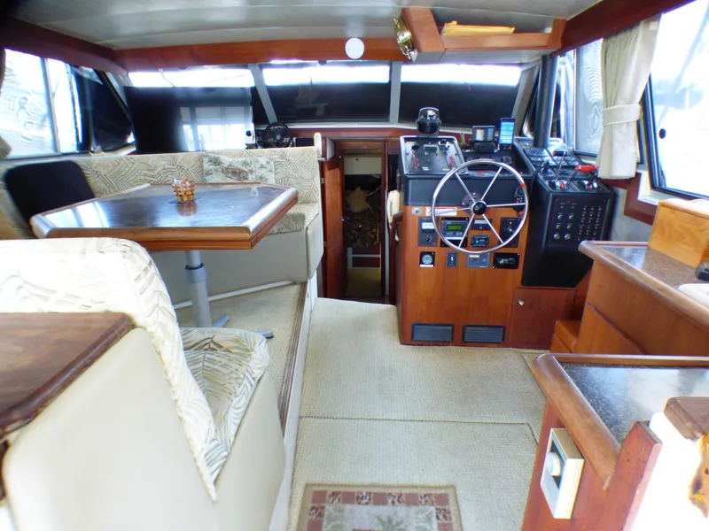 1989 Bayliner 3888 Motoryacht