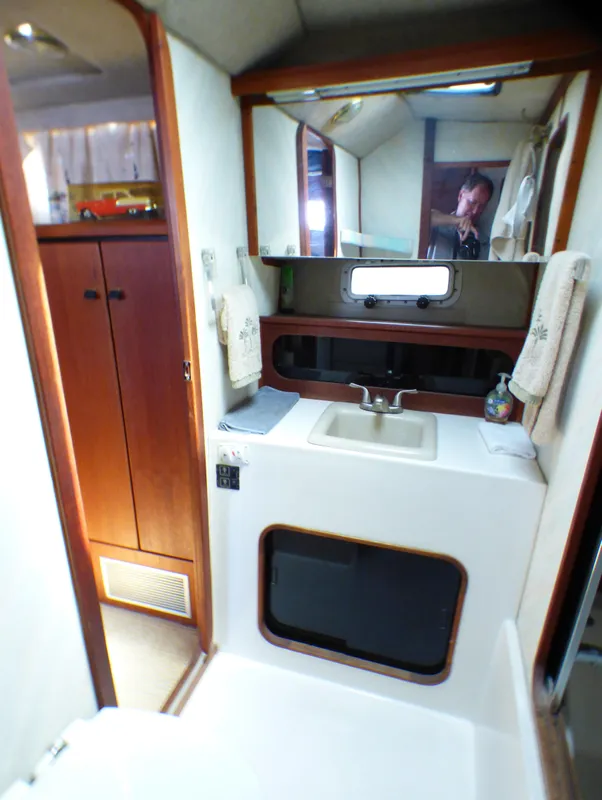 1989 Bayliner 3888 Motoryacht